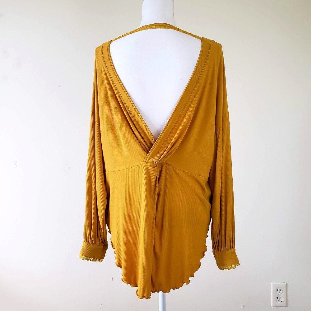 Free People Shimmy Shake Top Untamed Gold Size XS - Picture 6 of 11